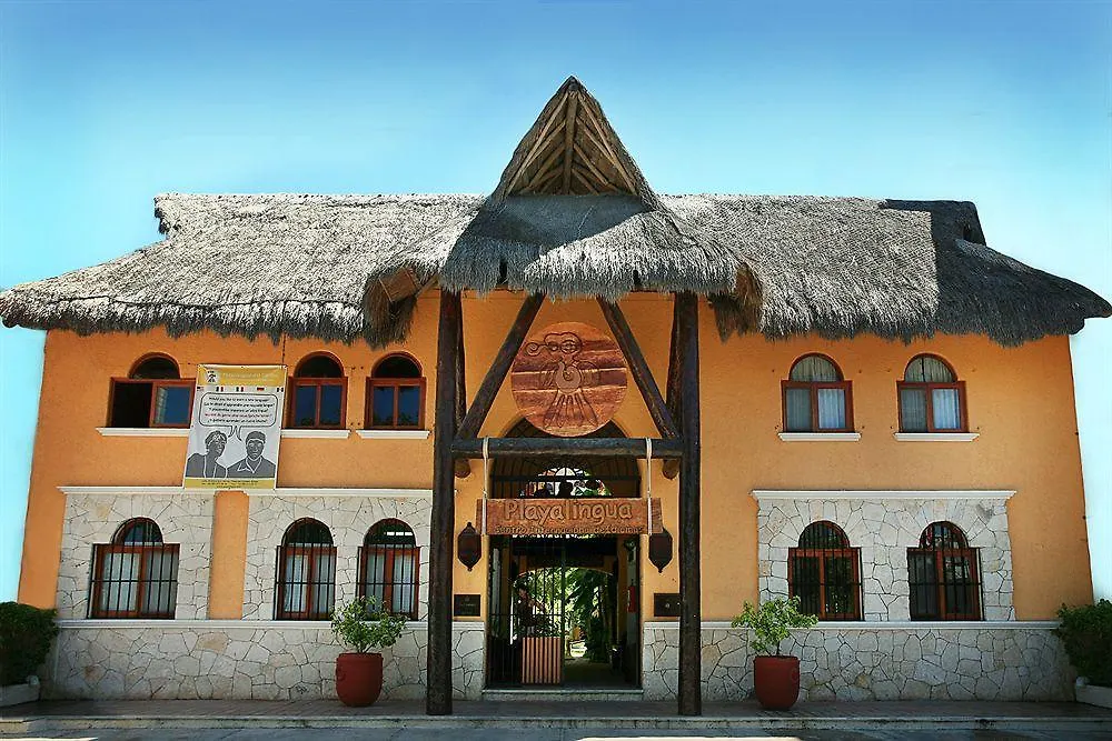 Hotel Bosque Caribe, 5th Av. zone Playa del Carmen 3*,  Mexico