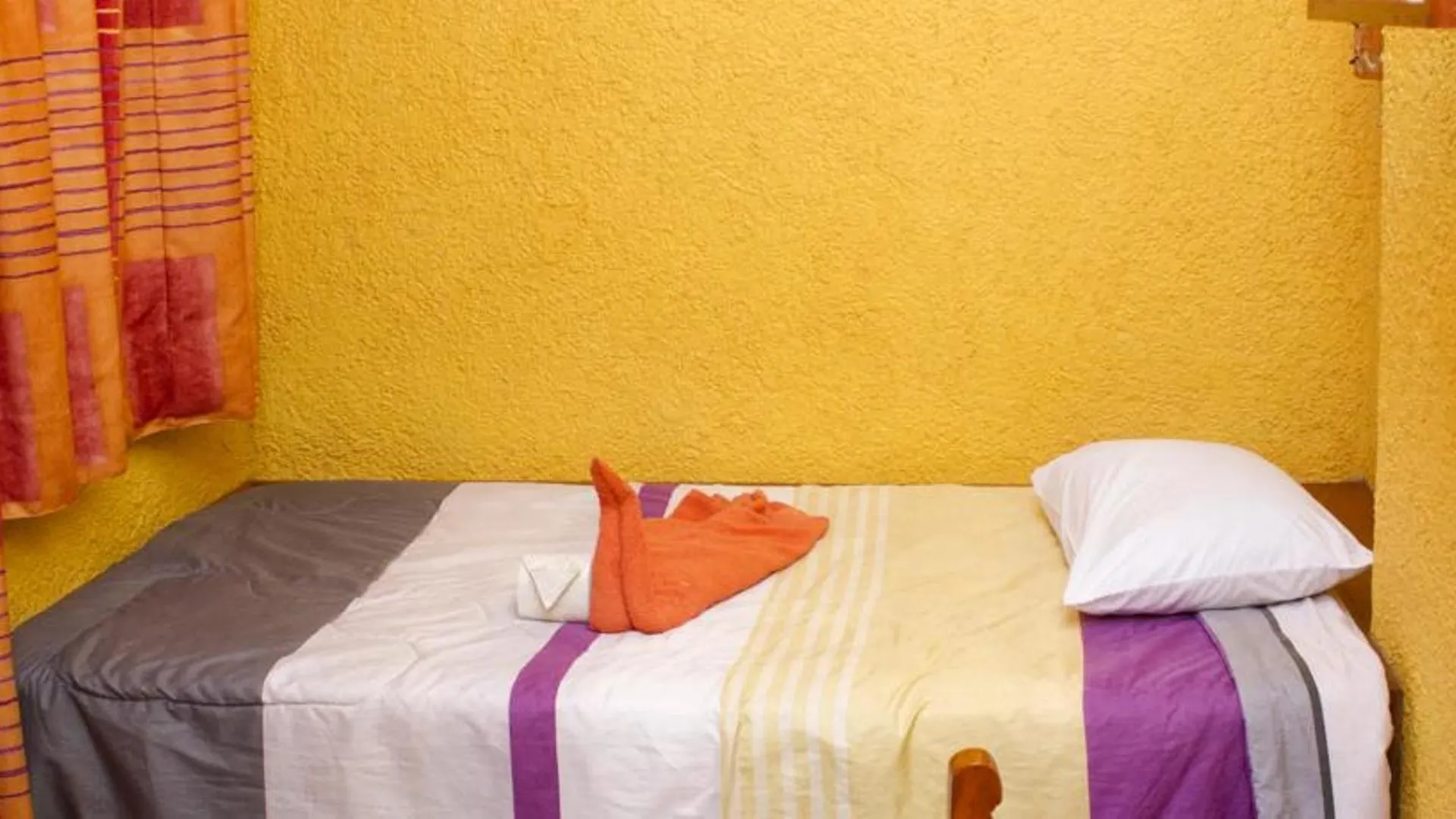 ***  Hotel Bosque Caribe, 5Th Av. Zone Playa del Carmen Mexiko